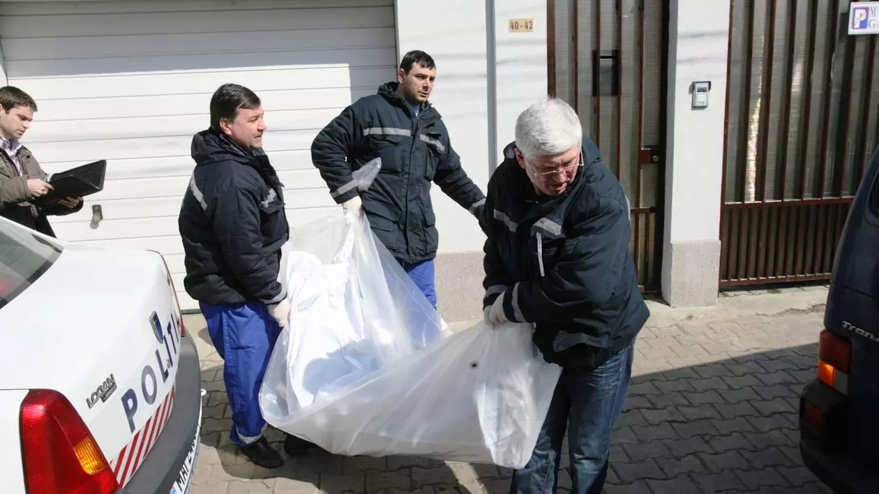 Cadavrul decapitat al unui bărbat a fost descoperit la marginea unei localități din Olt