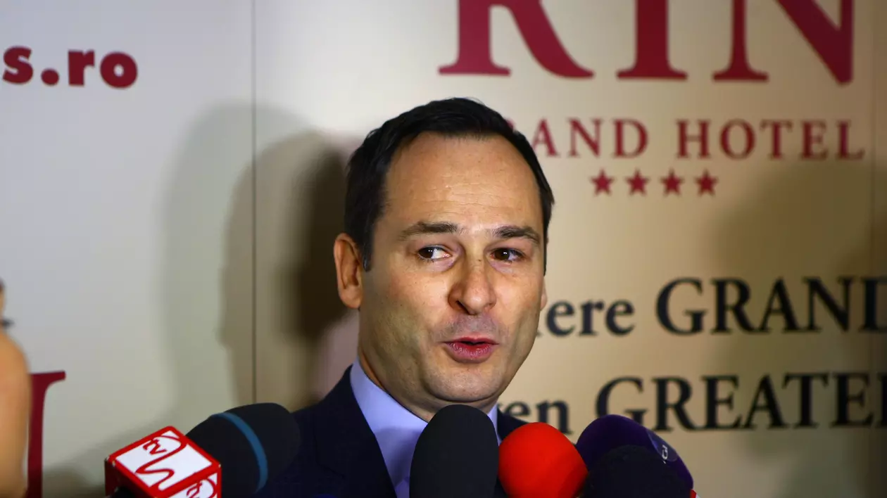 Fanii dinamoviști vor înnebuni! Ionuț Negoiță nu bagă bani, dar negociază preluarea unei echipe