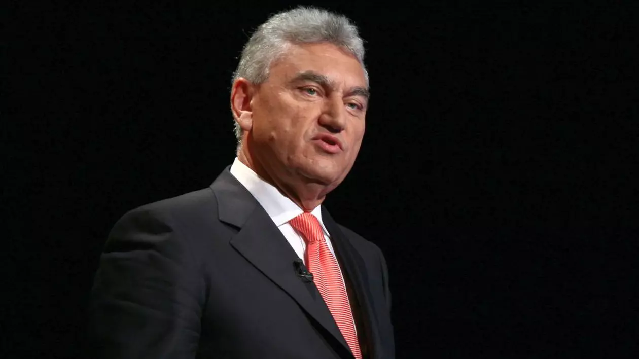 Parlamentul votează joi revocarea din funcție a șefului ASF, Mișu Negrițoiu