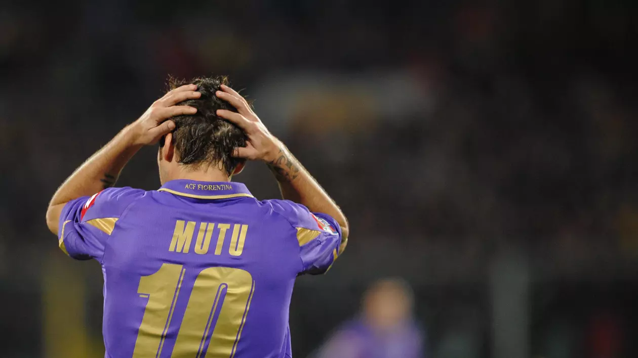 REMEMBER / 10 ani de la prăbuşirea financiară a starului Adrian Mutu! 