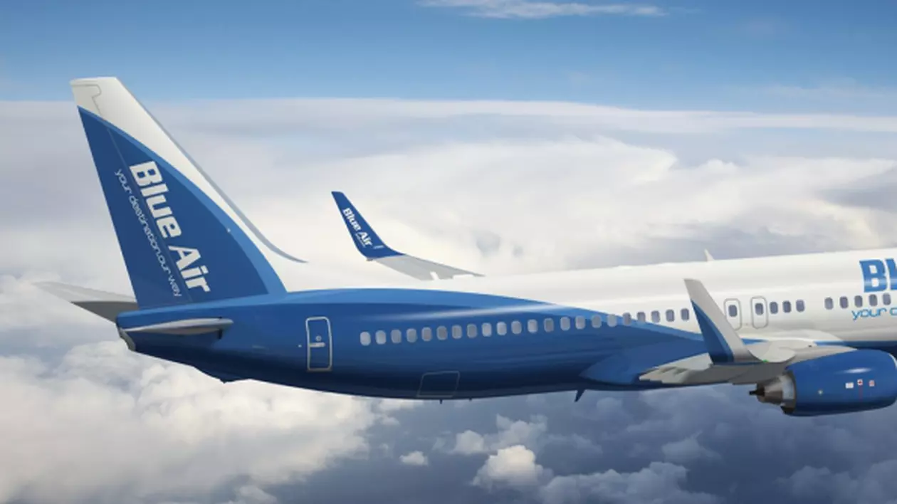 Un avion Boeing 737 A ATERIZAT DE URGENŢĂ LA TIMIŞOARA! CE A FĂCUT UN PASAGER este INCREDIBIL
