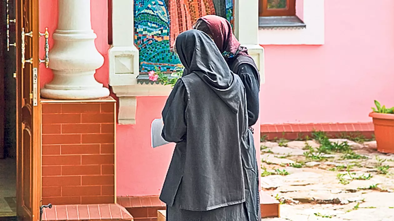 O fată schimbată la naștere și-a cunoscut părinții după 30 de ani