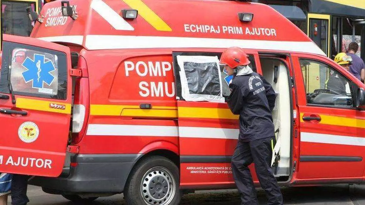 ACCIDENT TERIBIL la CLUJ! Un MORT şi o PERSOANĂ GRAV RĂNITĂ! PATRU MAŞINI IMPLICATE!