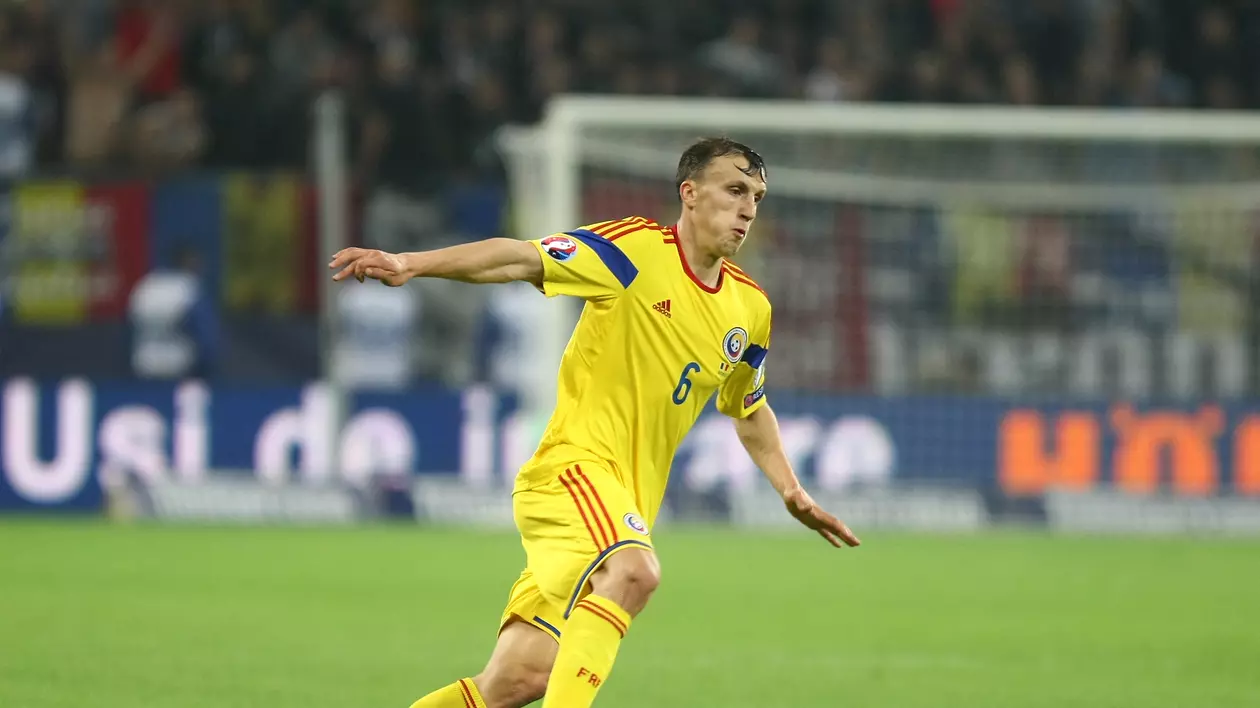 Fanii protestează faţă de plecarea lui Chiricheş de la Tottenham