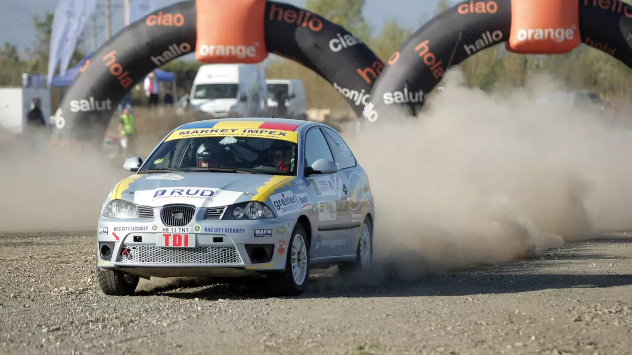 Răzvan Trisnevschi și Alex Ardelean au câștigat pe circuitul de rally cross de la Sibiu