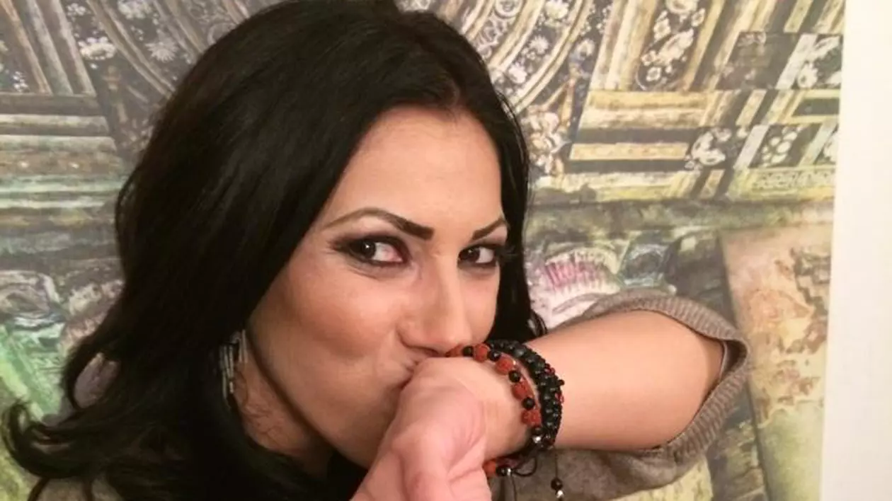VĂDUVA lui ŞERBAN GEORGESCU rupe tăcerea în legătură cu ACUZAŢIILE care i se aduc LEGATE DE MĂDĂLINA MANOLE