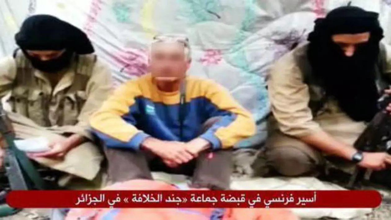Teroriştii care l-au răpit şi executat pe ostaticul francez au fost identificaţi