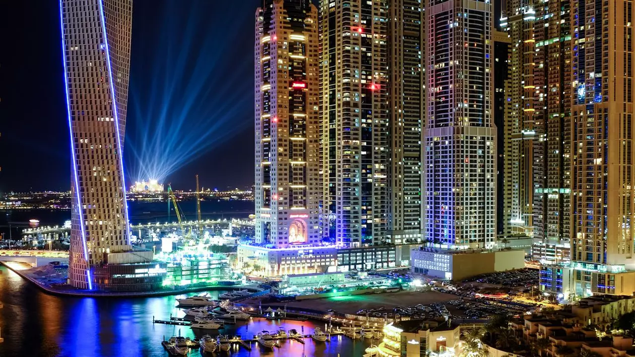 IDEI DE VACANŢĂ. Revelionul din Dubai: între tradiție și opulența modernismului