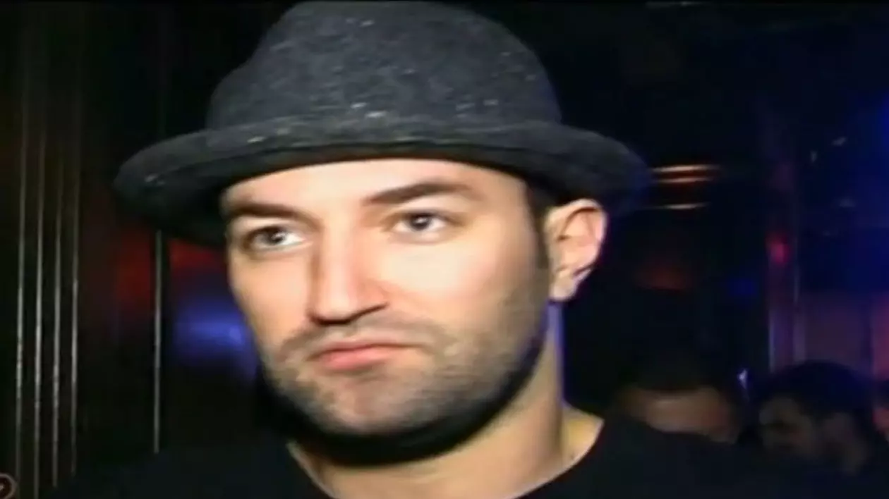 SMILEY, CAVALER de ONOARE! "ALEX, cel mai BUN PRITEN al MEU, se ÎNSOARĂ!"