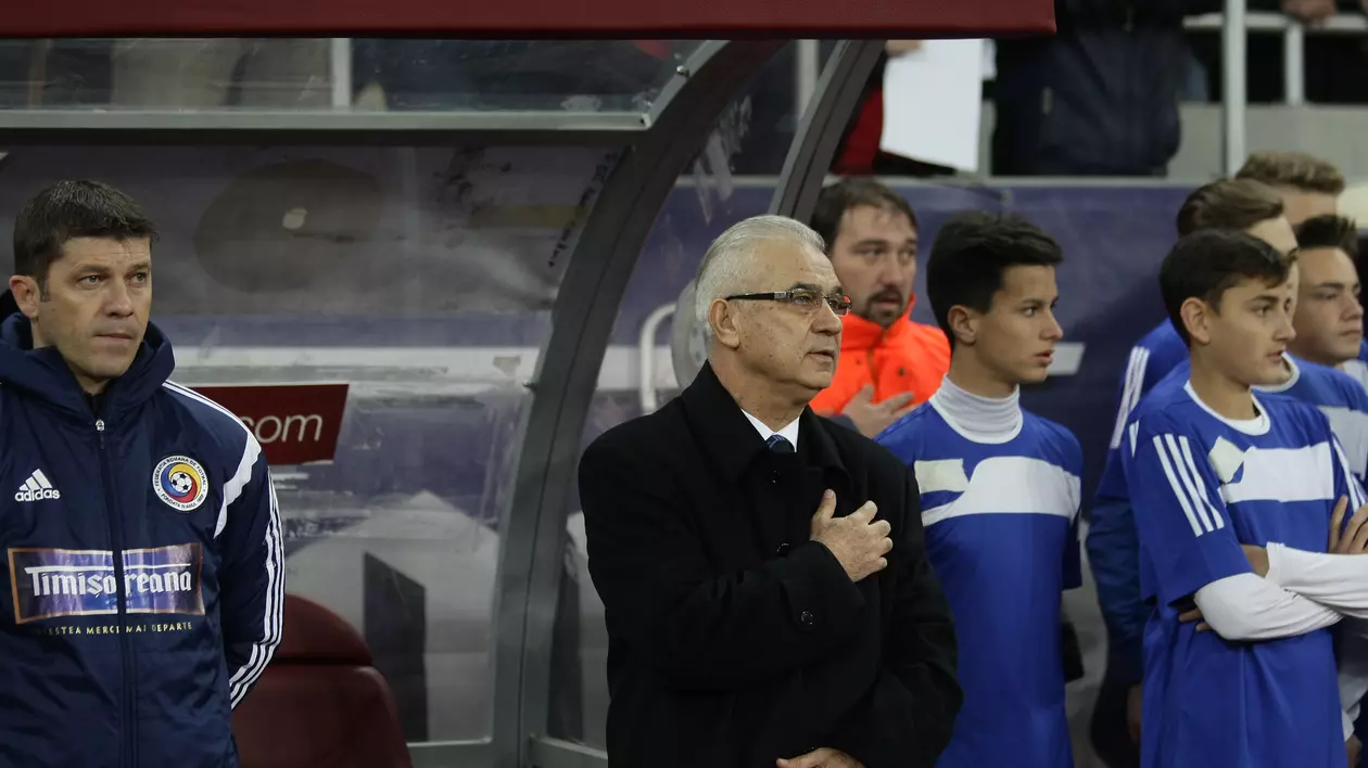 Iordănescu a recunoscut: "Toţi de pe bancă şi din tribune am SUFERIT!"