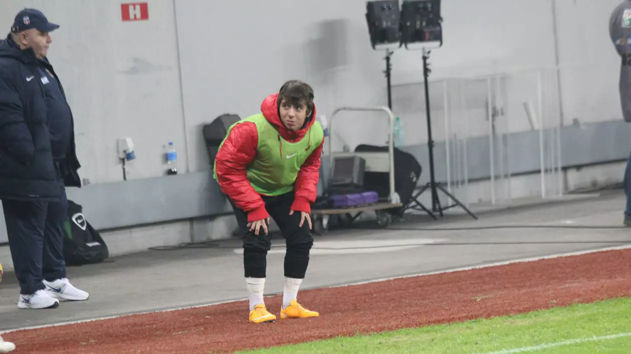 EXCLUSIV / Florentin Petre, după ce fiul său a debutat în echipa mare a lui Dinamo în derby-ul cu Steaua: ^”Aşteptam acest moment de când s-a născut”. Sfaturile fostului ”câine” pentru Patrick