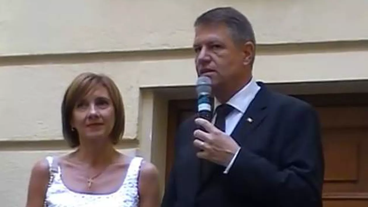 CARMEN IOHANNIS, CRITICATĂ! Ce spuneau elevii ei, în urmă cu câțiva ani
