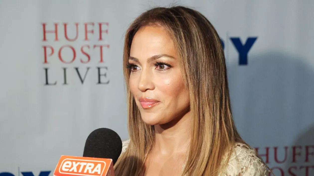 REACȚIE ULUITOARE! CE a spus Jennifer Lopez când a AFLAT că Marc Anthony se VA CĂSĂTORI cu un MODEL de 26 de ani