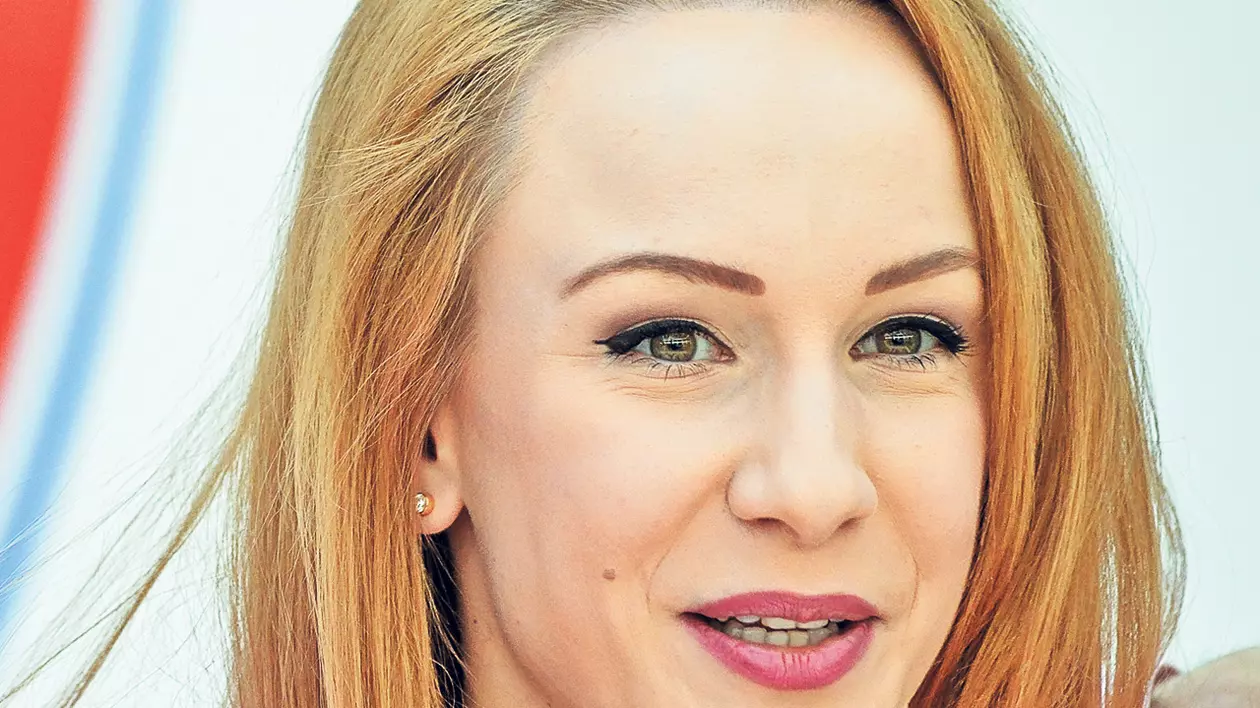 EXCLUSIV | Sandra Izbaşa şi testul sticlei