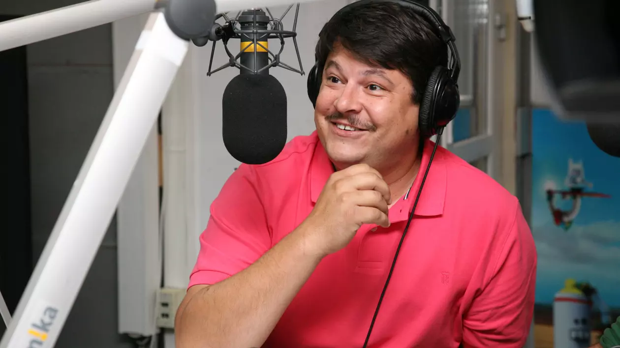 INCREDIBIL! Răspuns suburban al actorului Mihai Bobonete, după mesajul cu aluzii sexuale făcut la adresa Simonei Halep: ^”Să vă băgați scandalul în c..!”