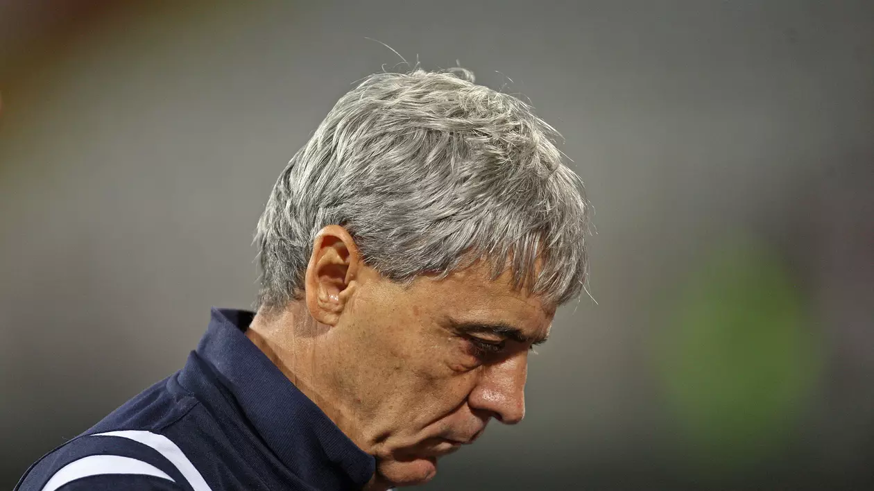 Al patrulea cap care cade? Patronul lui CSU Craiova i-a cerut lui Sorin Cârţu să-şi dea demisia