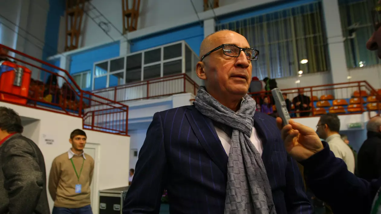 Primarul Marius Stan, fostul președinte de la Oțelul, pune la cale o golănie la Galați! Este amenințat cu închisoarea, dacă se va realiza!