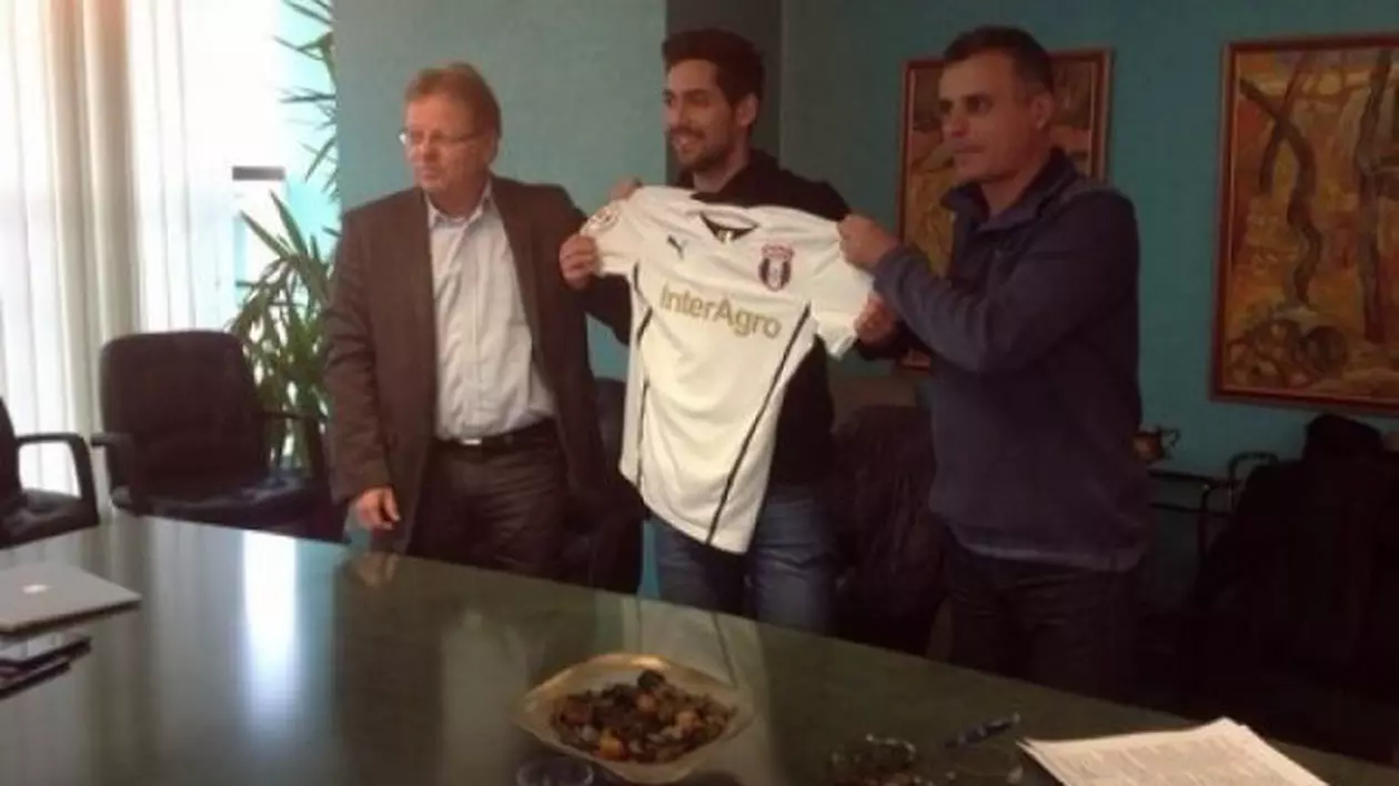 Steaua vrea un fundaș stânga din Portugalia, care a mai jucat în Liga 1 / VIDEO