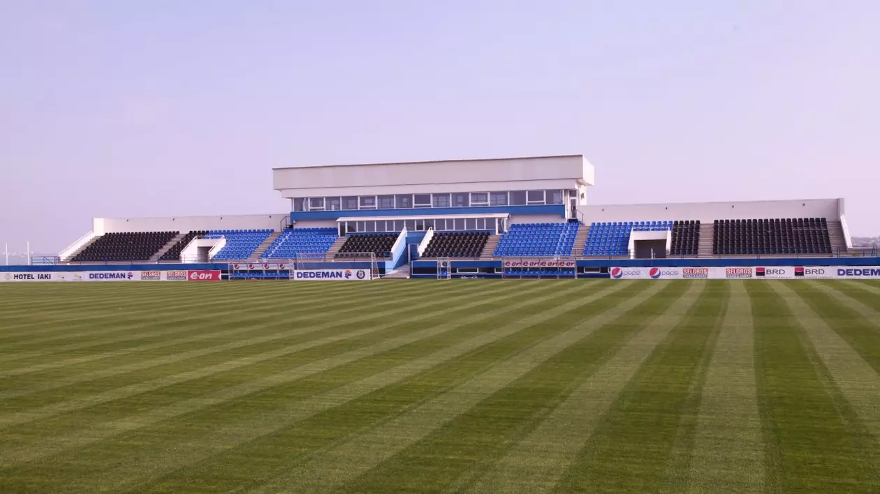 Hagi încearcă o metodă inedită pentru a atrage suporterii la stadionul din Ovidiu
