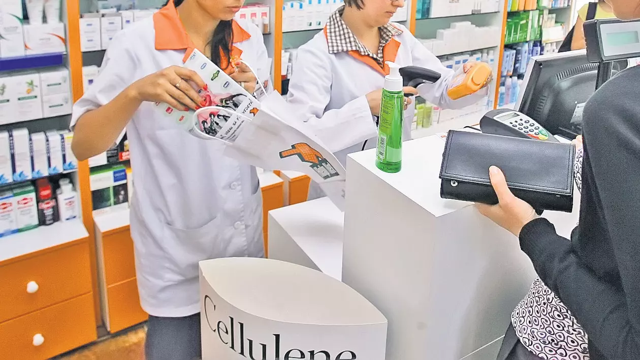 Joburi pentru halatele albe | 1.500 de asistenţi îşi pot găsi de lucru în ţară şi în străinătate
