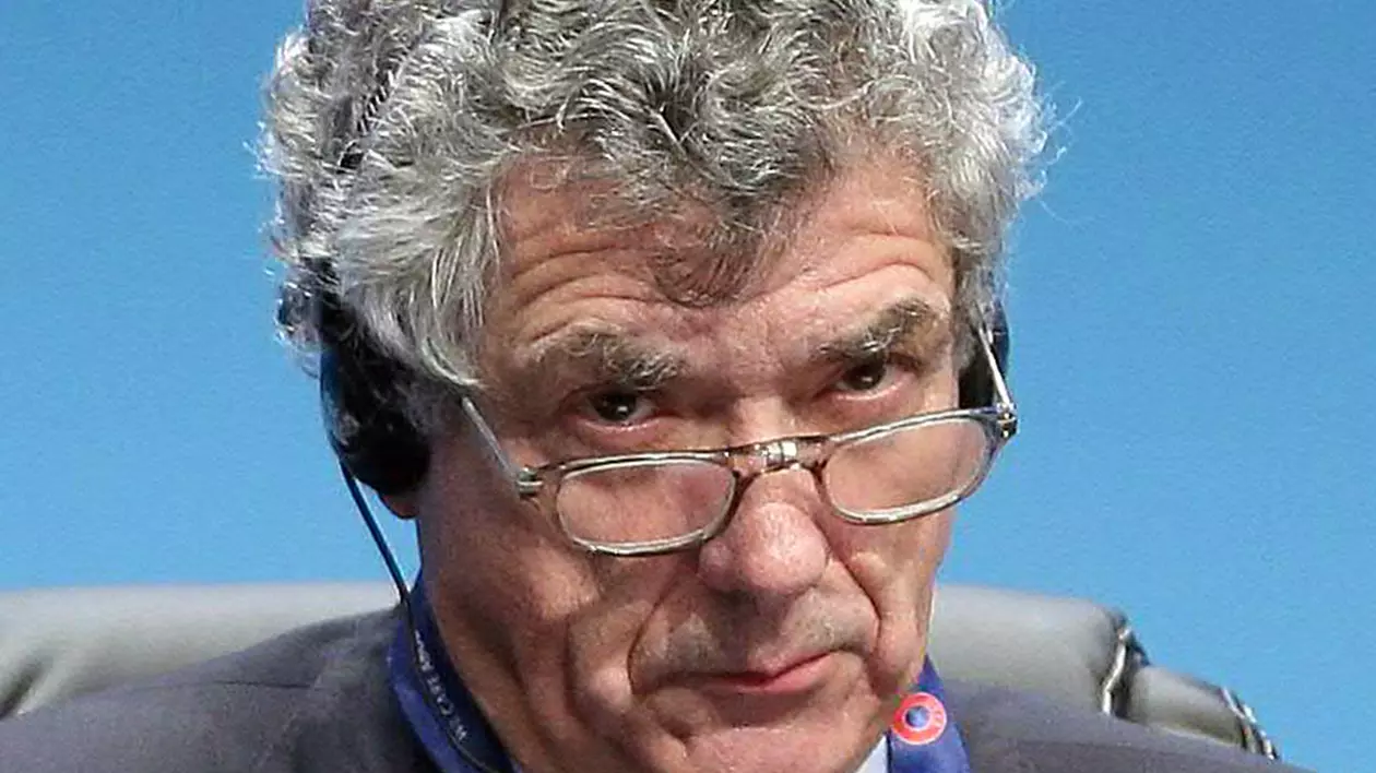 Angel Maria Villar, vicepreședintele UEFA, avertizat în România: ”Sunt hoți!”