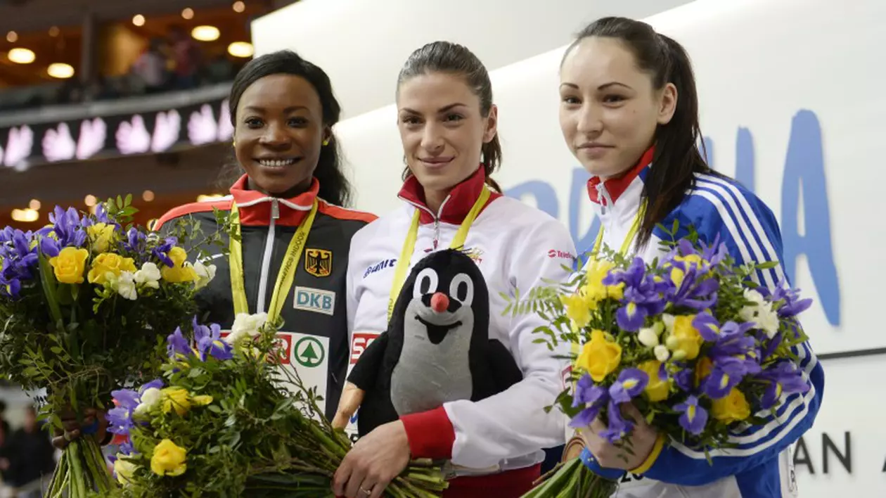 Florentina Marincu, medalie de bronz la CE de senioare și record european de junioare la lungime. ^Alina Rotaru, pe 4