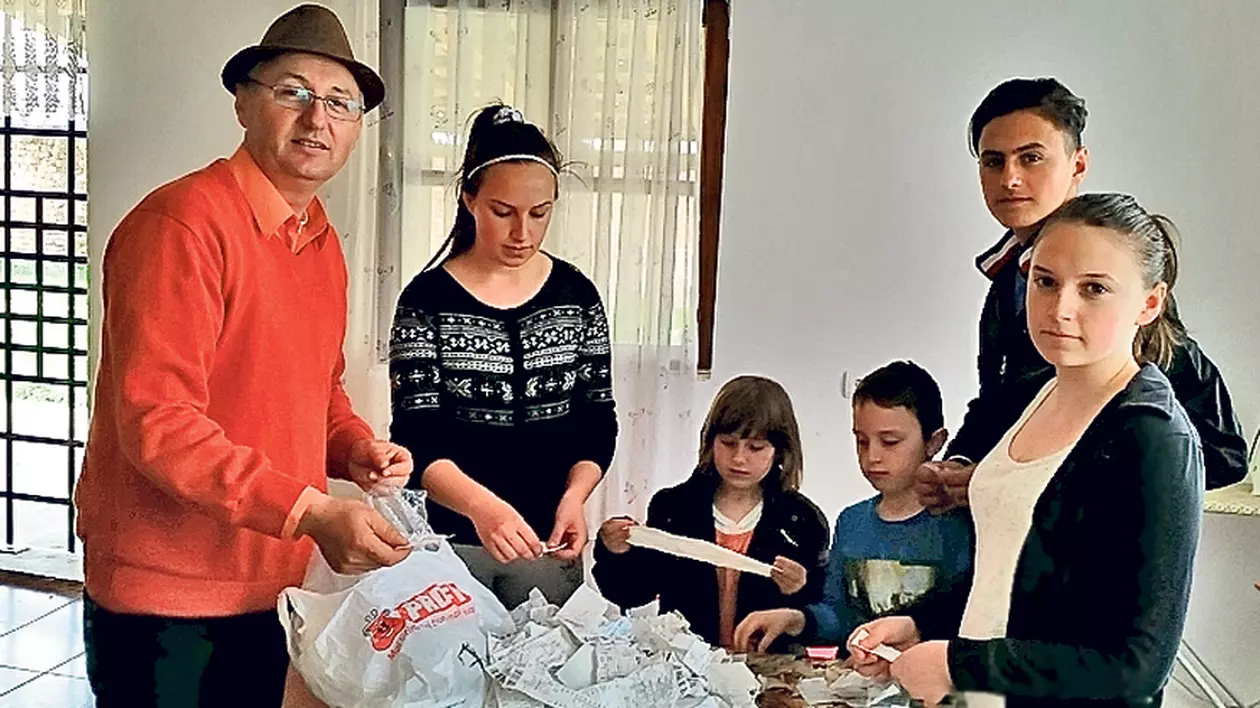 Așa se câștigă la loterie! Familia Lungu a strâns peste 1.000 de bonuri. Câte au fost câștigătoare?