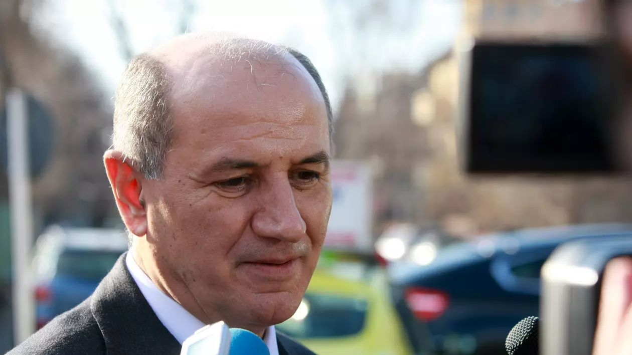 Copos spune că a investit 30 de milioane de euro în fotbal. ”O fi băgat, dar cât a scos?”