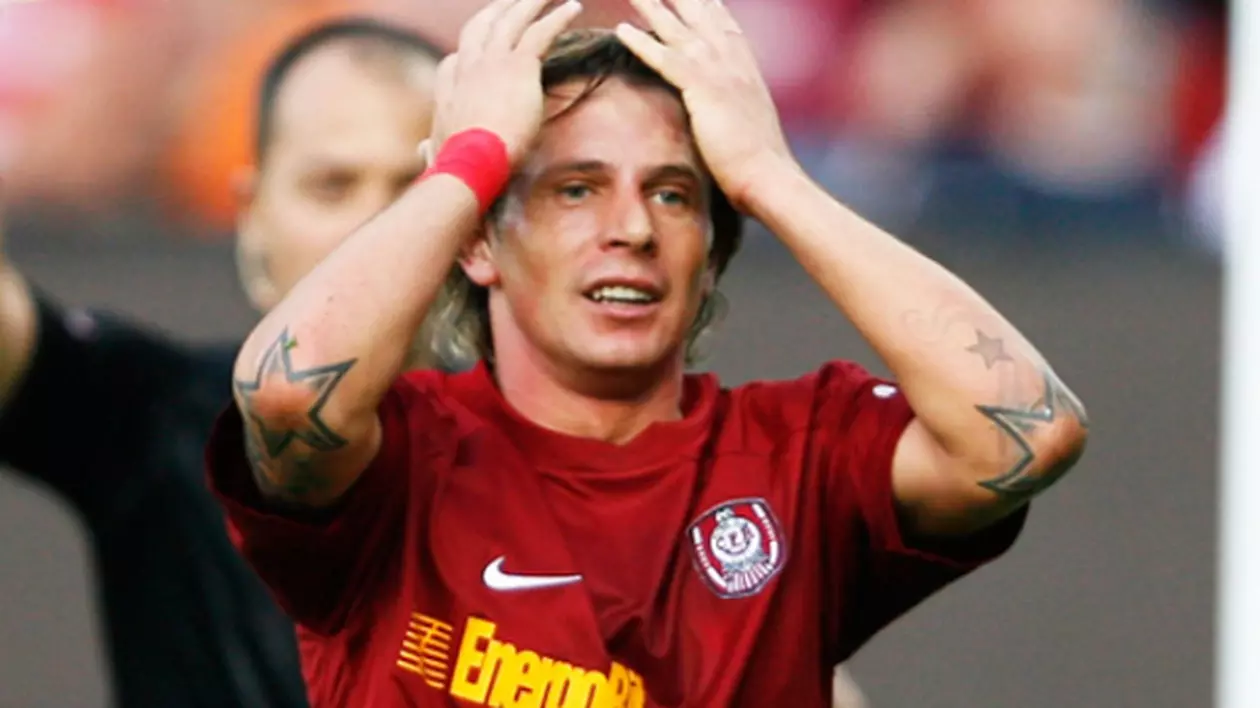 Cum l-a umilit Christoph Daum pe Ciprian Deac. Mijlocașul de la CFR Cluj s-a luat cu mâinile de cap când a auzit explicația lui Christoph Daum