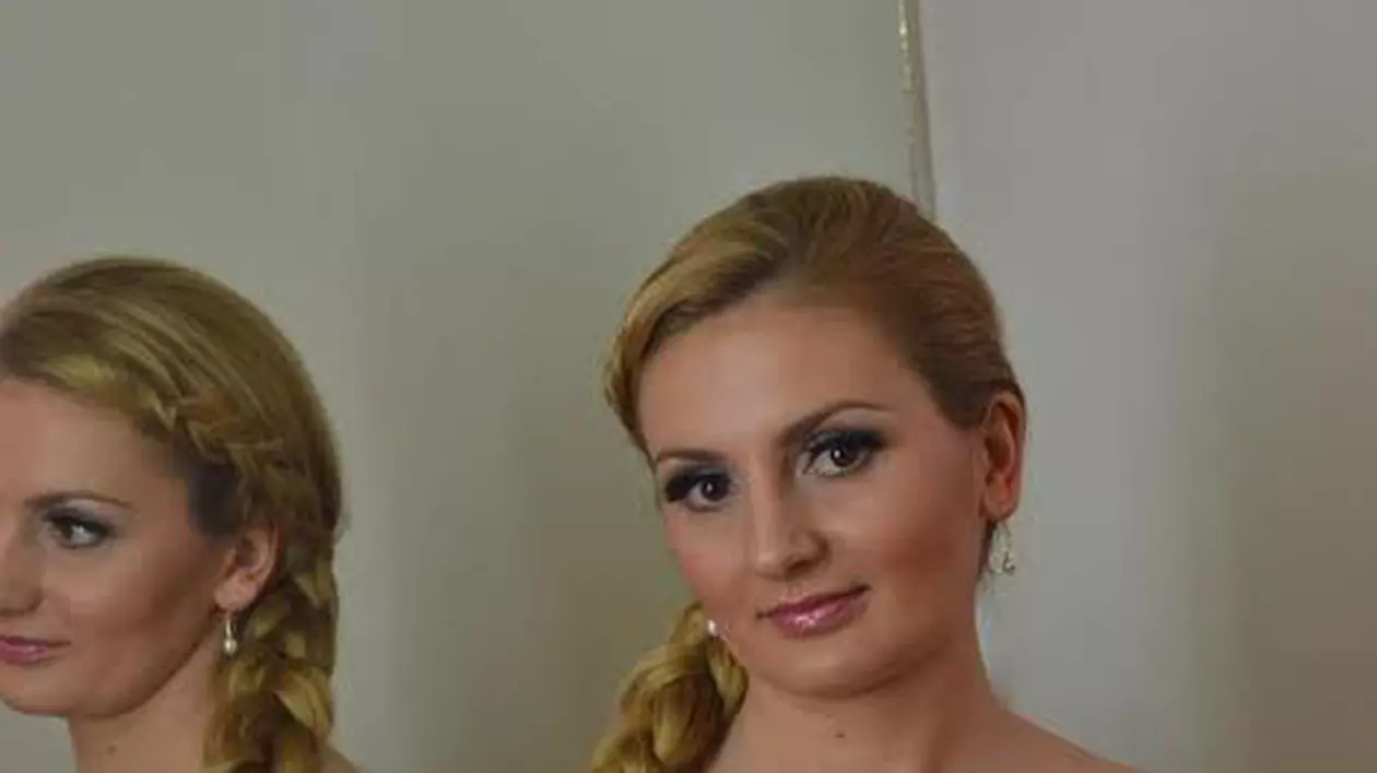 Tragedie în lumea sporturilor cu motor! O tănără îndrăgostită de cursele off-road a murit, după ce s-a răsturnat cu mașina