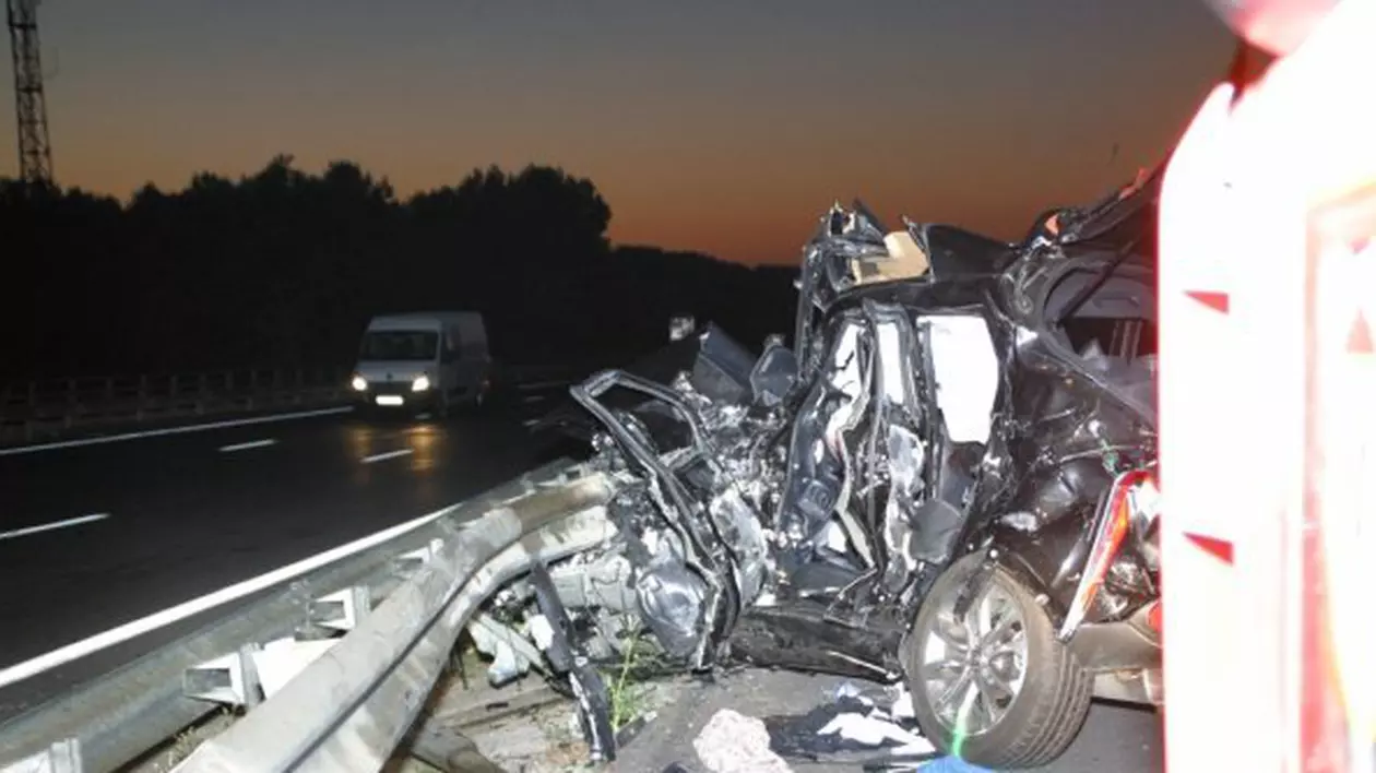 Un fost internaţional şi soţia lui au murit într-un accident! FOTO-ŞOC