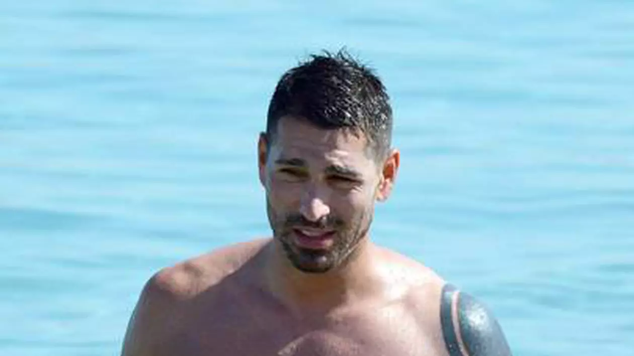 Mădălina Ghenea a fost aruncată de către Marco Borriello! O senzație din Italia îi face ”marcaj”! GALERIE FOTO
