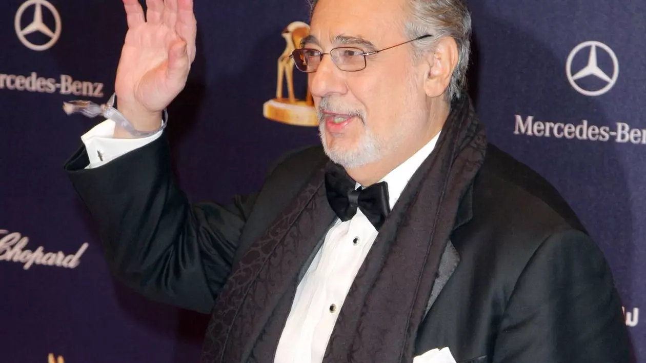 Anunțul făcut de Placido Domingo. La 75 de ani, nu se gândește să se retragă din activitate