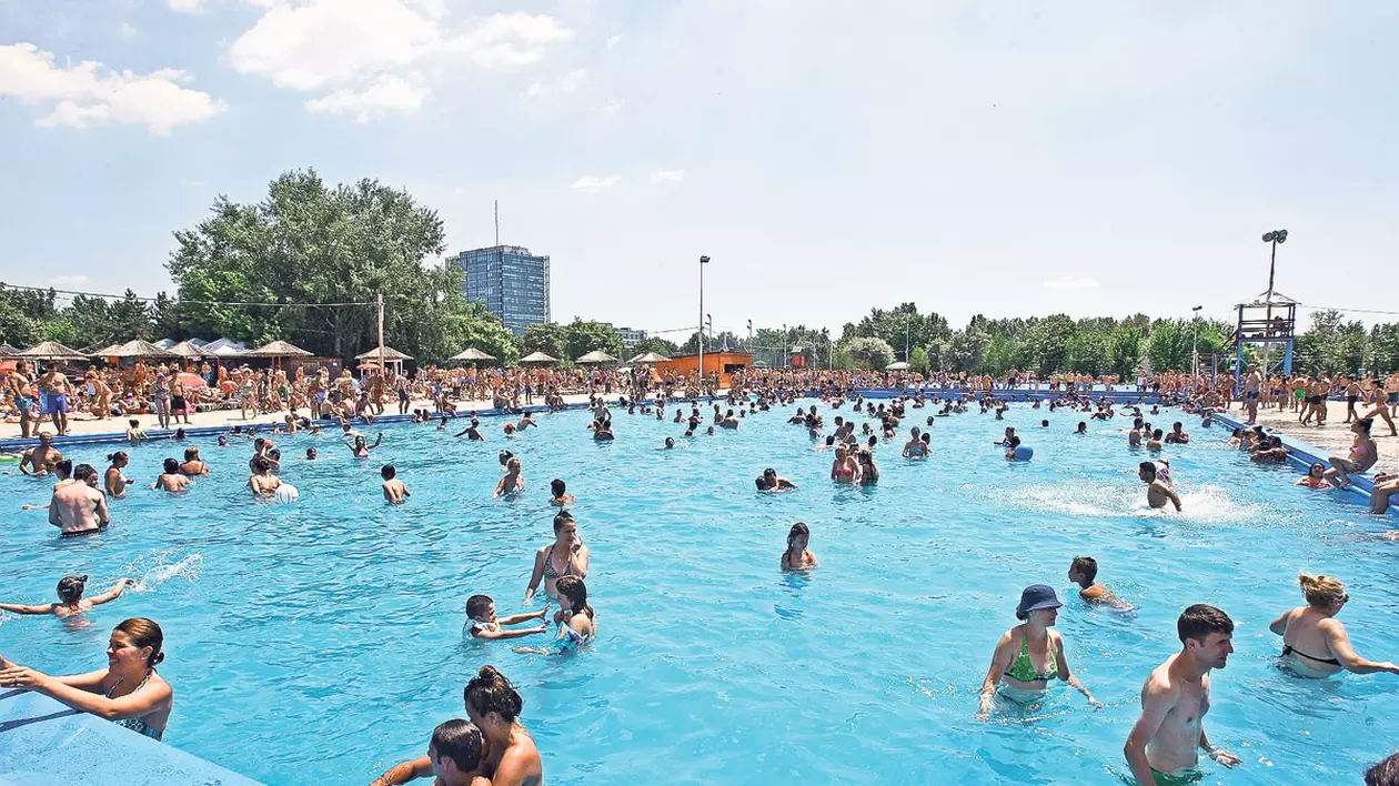 Medicii avertizează: Ştrandul şi piscina, surse de boli de piele