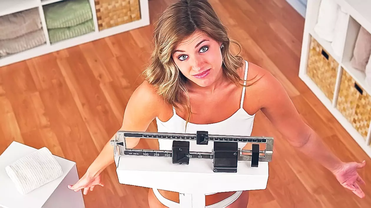 Obiceiuri care-ţi distrug dieta de slăbit | Nutriţioniştii ne îndeamnă să răspundem la 10 întrebări