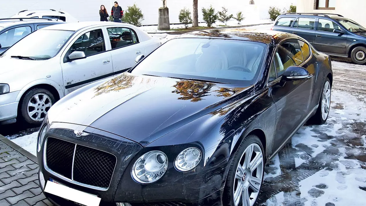 Mircea Rednic îi face în ciudă lui Vasile Turcu: conduce un Bentley Continental GT, ca a lui John Terry