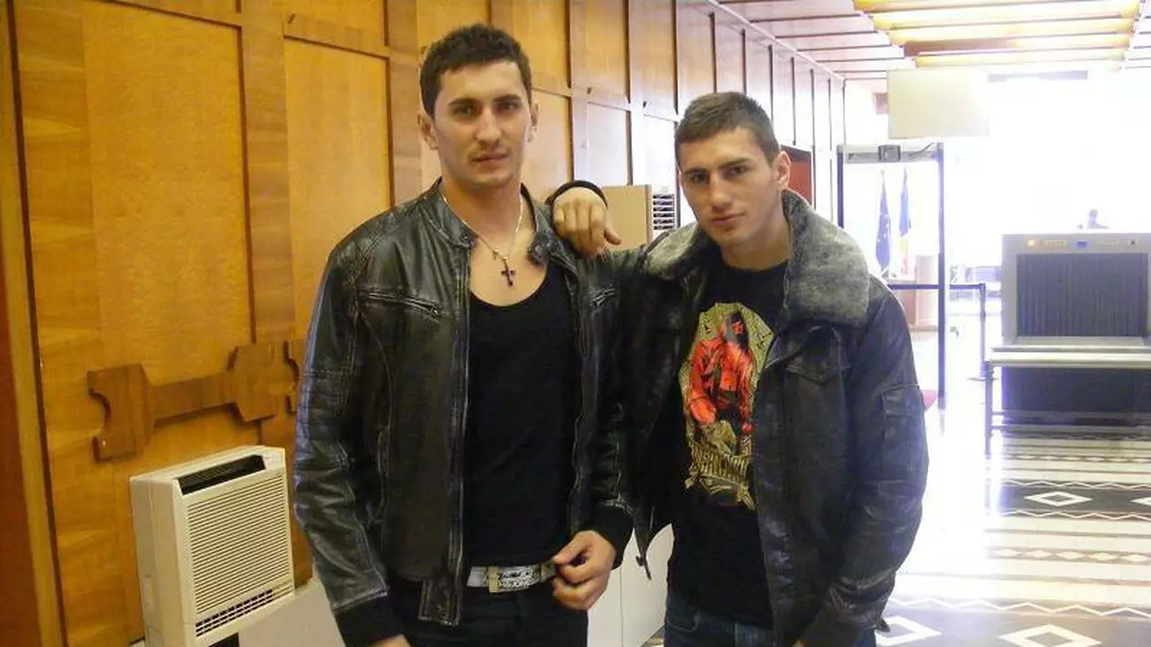 În boxul românesc se instaurează “Dinastia Juratoni“ / GALERIE FOTO