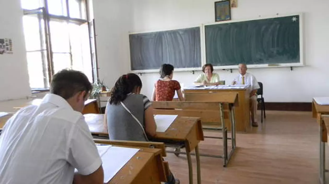 SUBIECTE BACALAUREAT 2016. Au început probele scrise la examenul de Bacalaureat 2016