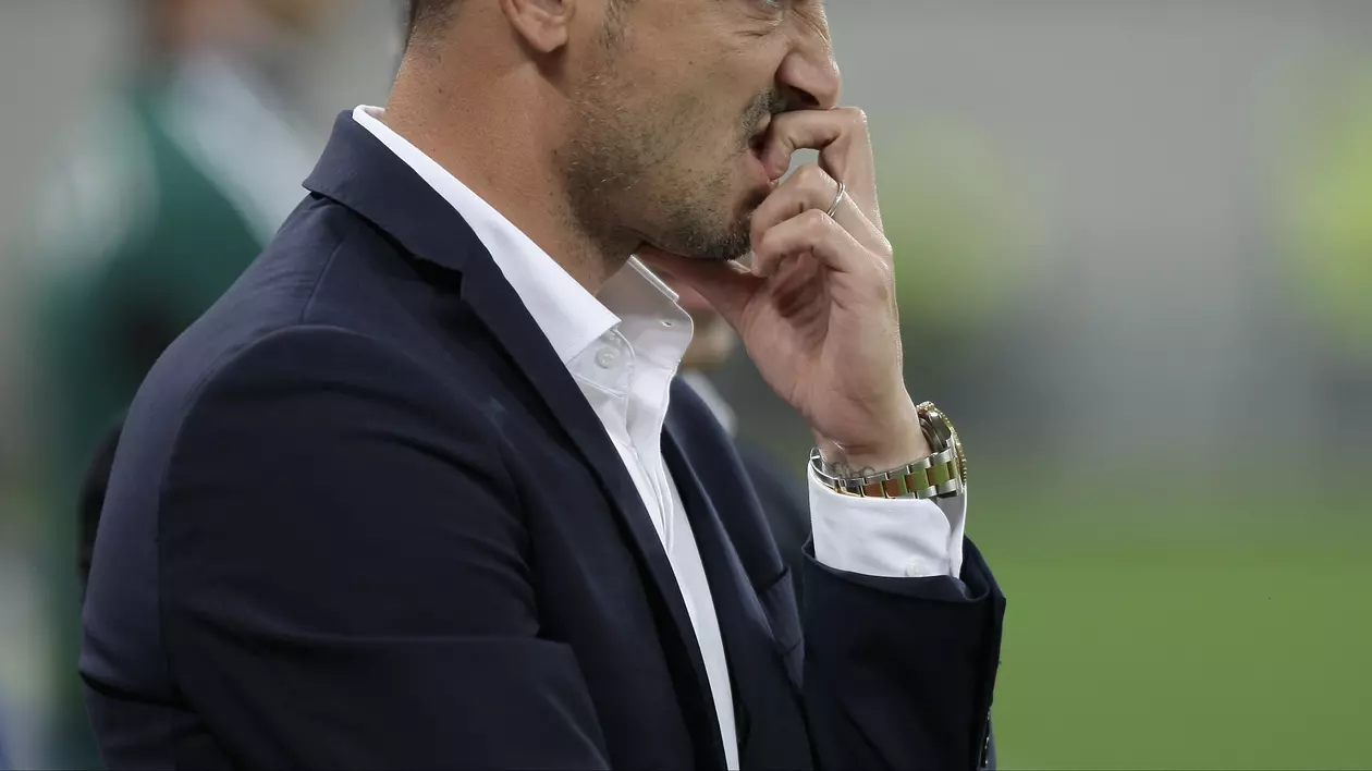 SUPEREXCLUSIVITATE! Mirel Rădoi, tehnicianul ”sub acoperire” al Stelei, face Școala de Antrenori în Republica Moldova! ^La Chișinău nu se cere Bacalaureatul, ca la București, pentru a începe studiile! Fostul internațional nu are nici măcar carnet de antrenor! / FOTO ÎN ARTICOL