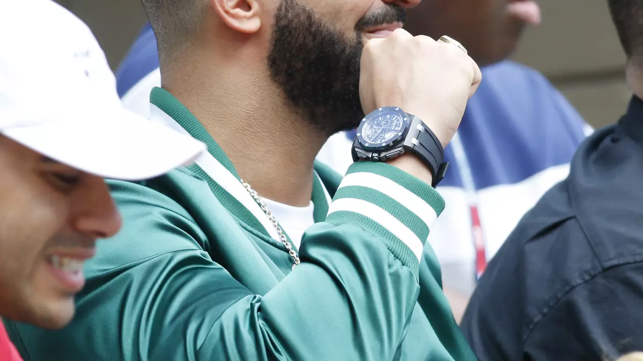 Veste bună pentru Halep. Se știe secretul Serenei Williams. Are burtă la gură!