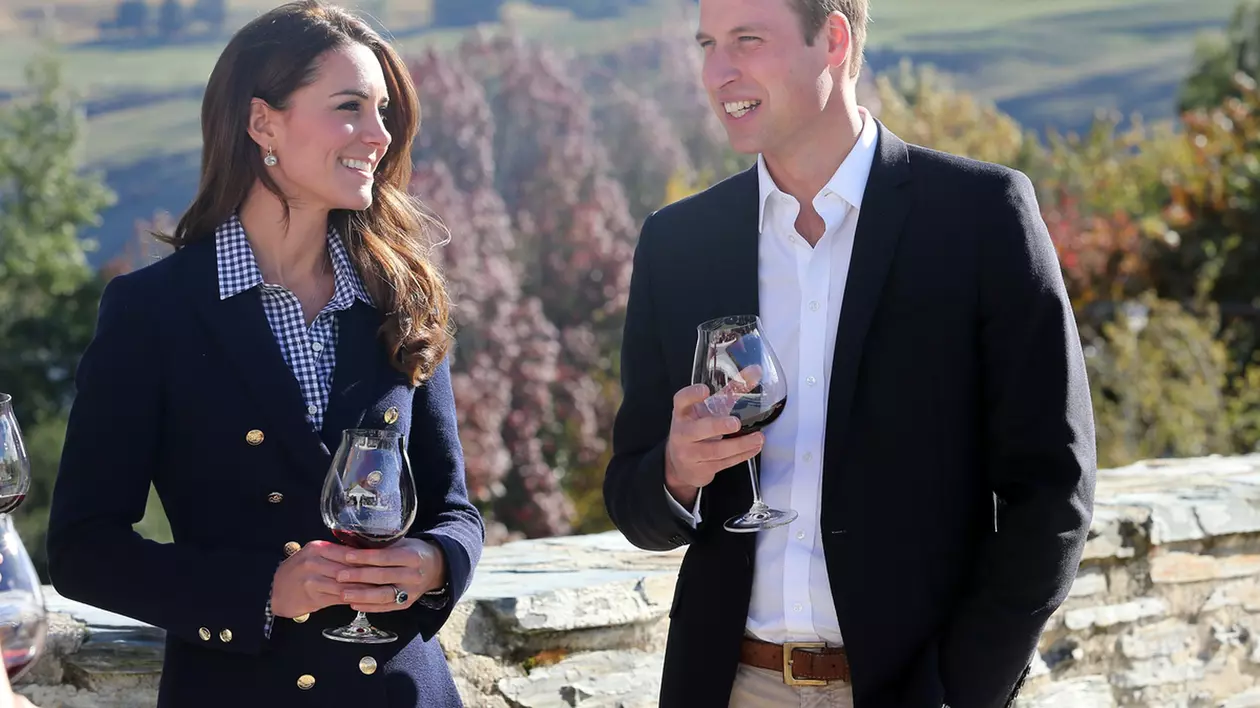 Acasă la Kate Middleton și Prințul William. Cum arată conacul cu 10 dormitoare | GALERIE FOTO