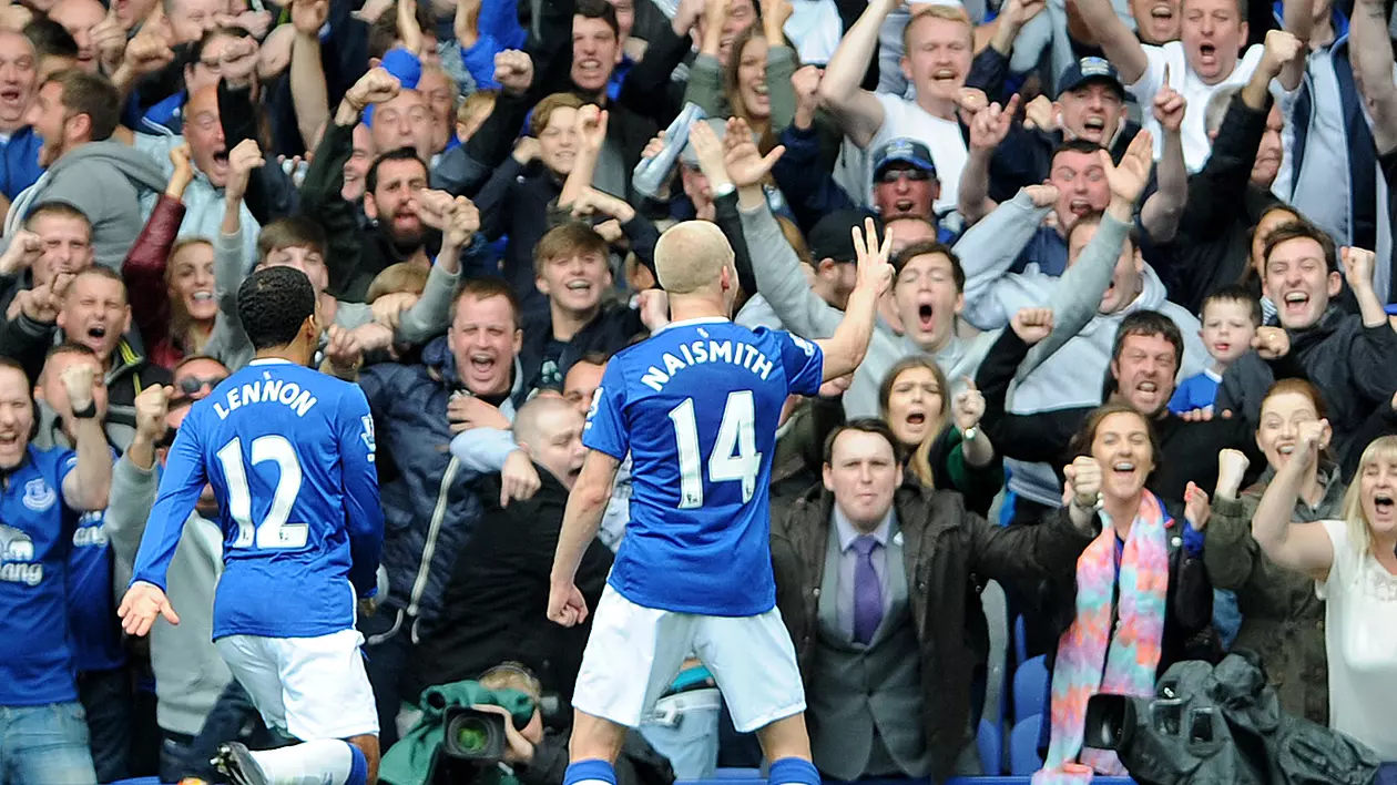 FABULOS! Un ieșean dă țepe cu firme care poartă nume ale unor echipe de fotbal celebre! ^Cum au fost ”murdărite” în România Olympiakos Pireu, Dundee United și Everton!