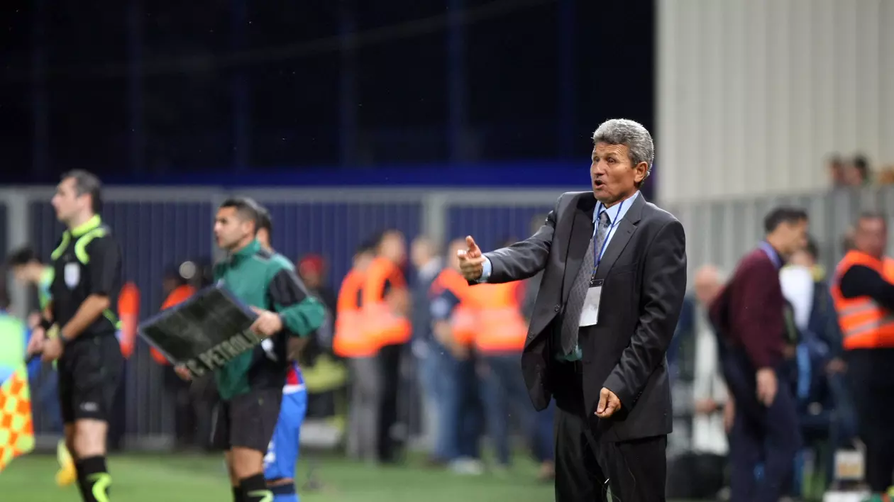 ”Mi-a fost frică pentru părinți, că erau în tribună!”. Gigi Mulțescu vorbește despre incendiul de la Petroșani, de acum 40 de ani. Actualul antrenor de la FC Voluntari, dezamăgit că etapa nu s-a amânat: ”Nu respectăm nimic”