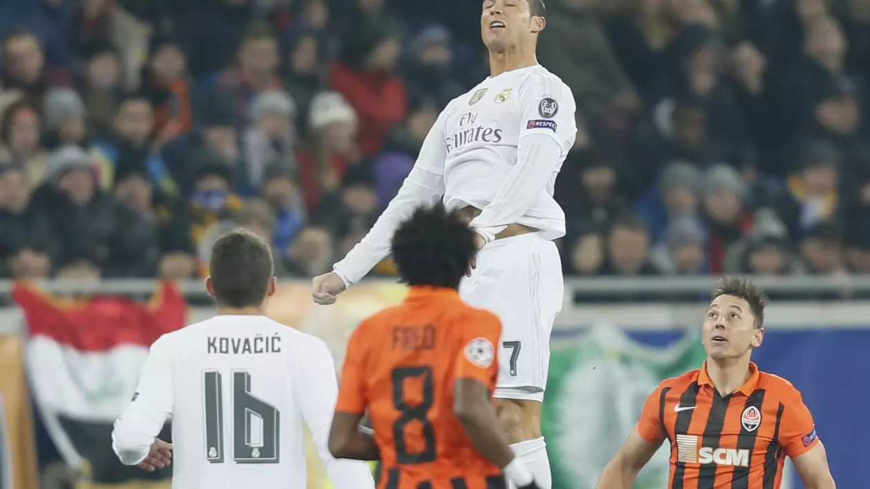 Liga Campionilor. Mircea Lucescu și “minerii” lui, meci nebun cu șapte goluri cu Real Madrid. Scor-fluviu și la Malmo - PSG. Noaptea porților deschise: 27 de reușite. Di Maria, golul 7.000 în UCL / GALERIE FOTO&VIDEO