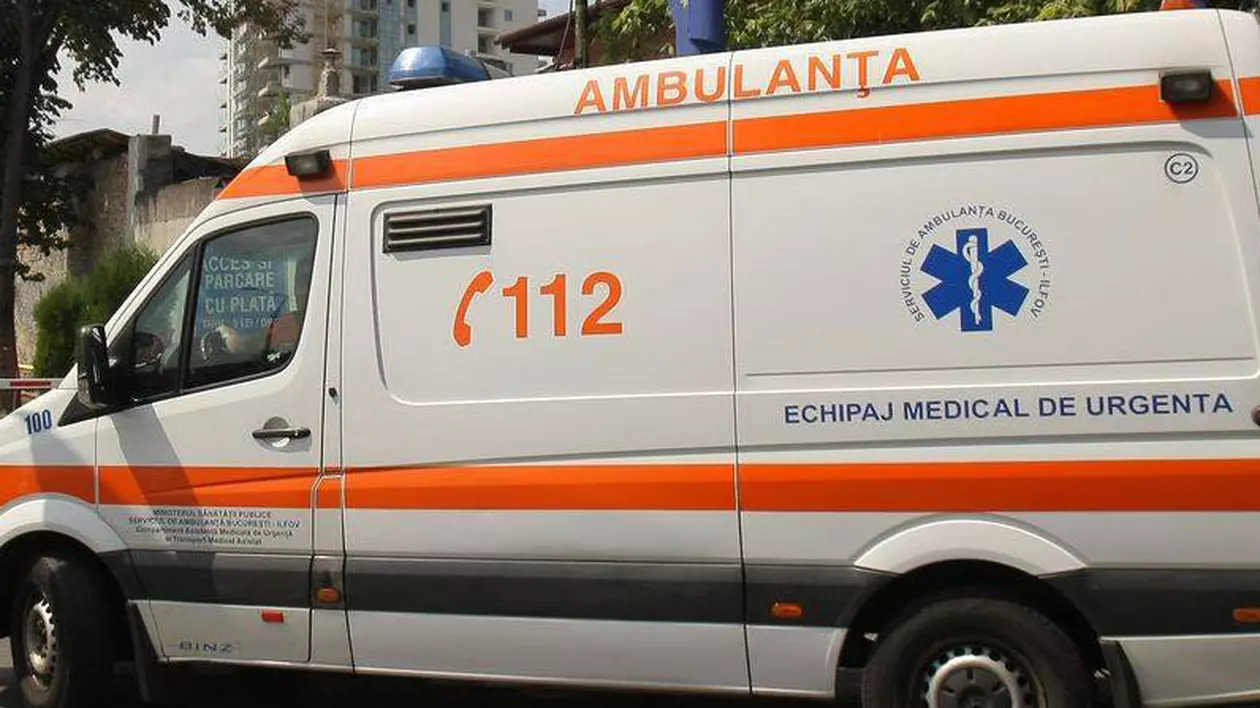 Doi tineri s-au intoxicat cu substanțe necunoscute în Argeș