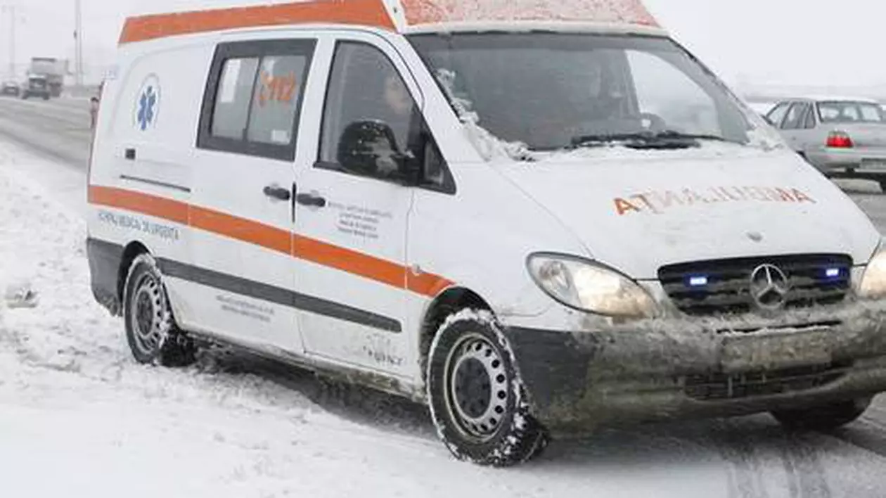 Tragedie la Vaslui. Un bebeluş a murit după ce ambulanţa a rămas înzăpezită