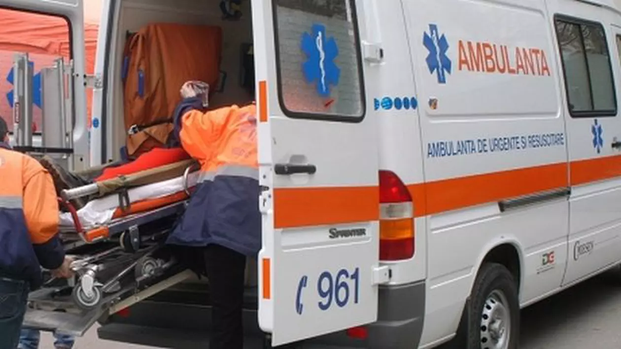 O femeie a fost călcată de un TIR, pe trecerea de pietoni