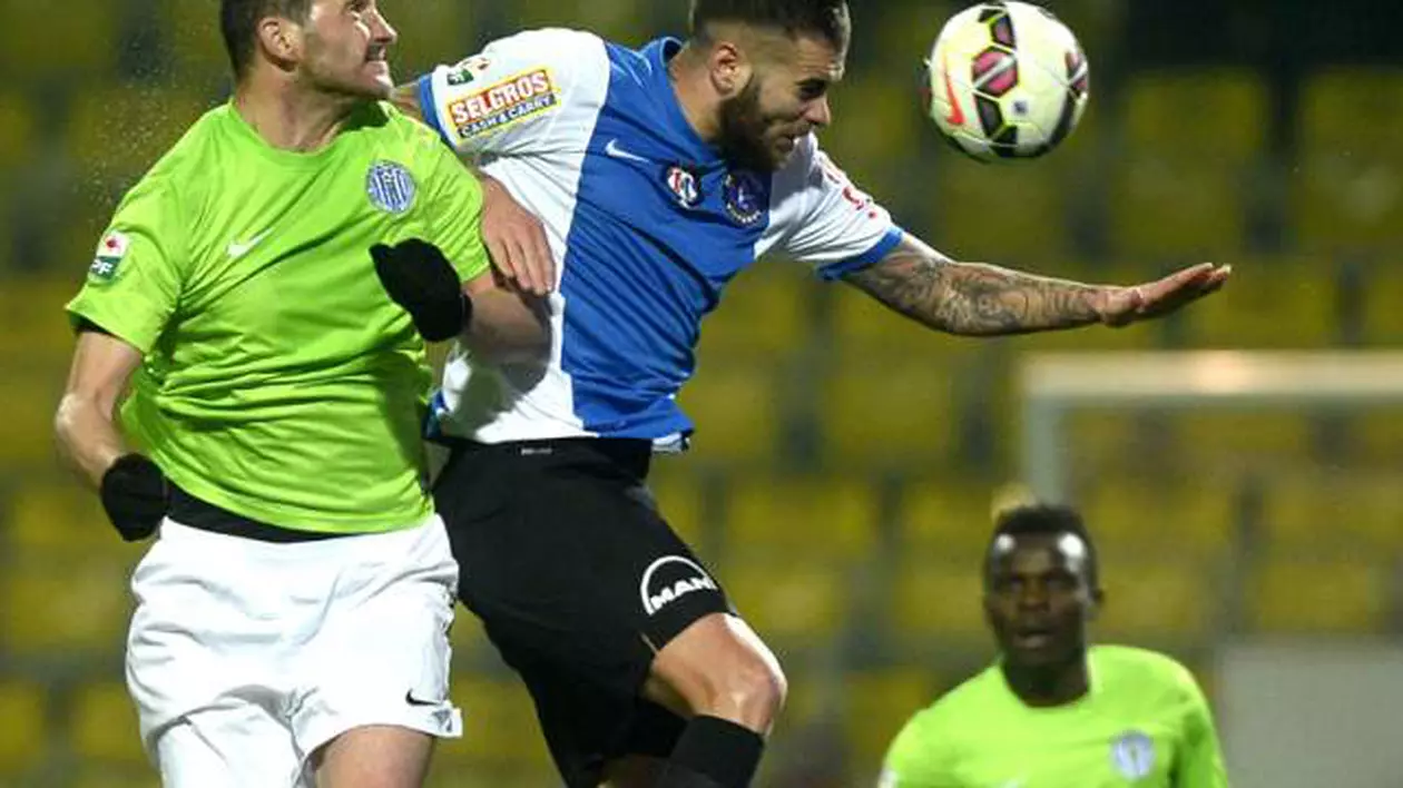 Șoc în Liga I: Viitorul - CSMS Iaşi 1-2! ^Hagi: ”Se cred staruri. Treziți-vă, că vă dau afară!”. Arbitraj slab. Grahovac, probleme cu inima!/ VIDEO
