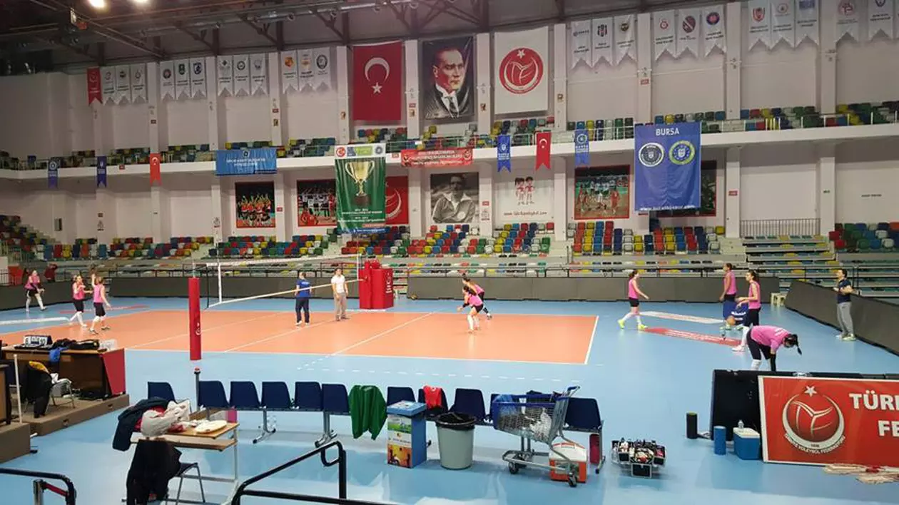 ”Tigroaicele” de la CSM Bucurește joacă miercuri, de la 18.00, în Turcia, la Bursa, în semifinalele Cupei Challenge