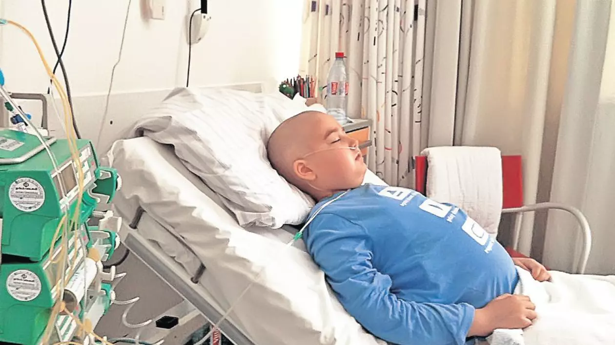 Scoaterea unui dinţişor «i-a adus» lui Alex un diagnostic cumplit: leucemie!